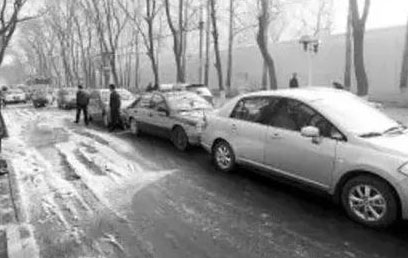 常德市康都物業(yè)服務(wù)有限公司,常德保安服務(wù)公司,保潔服務(wù),綠化服務(wù),搬運(yùn)服務(wù),墻外高空清洗服務(wù)