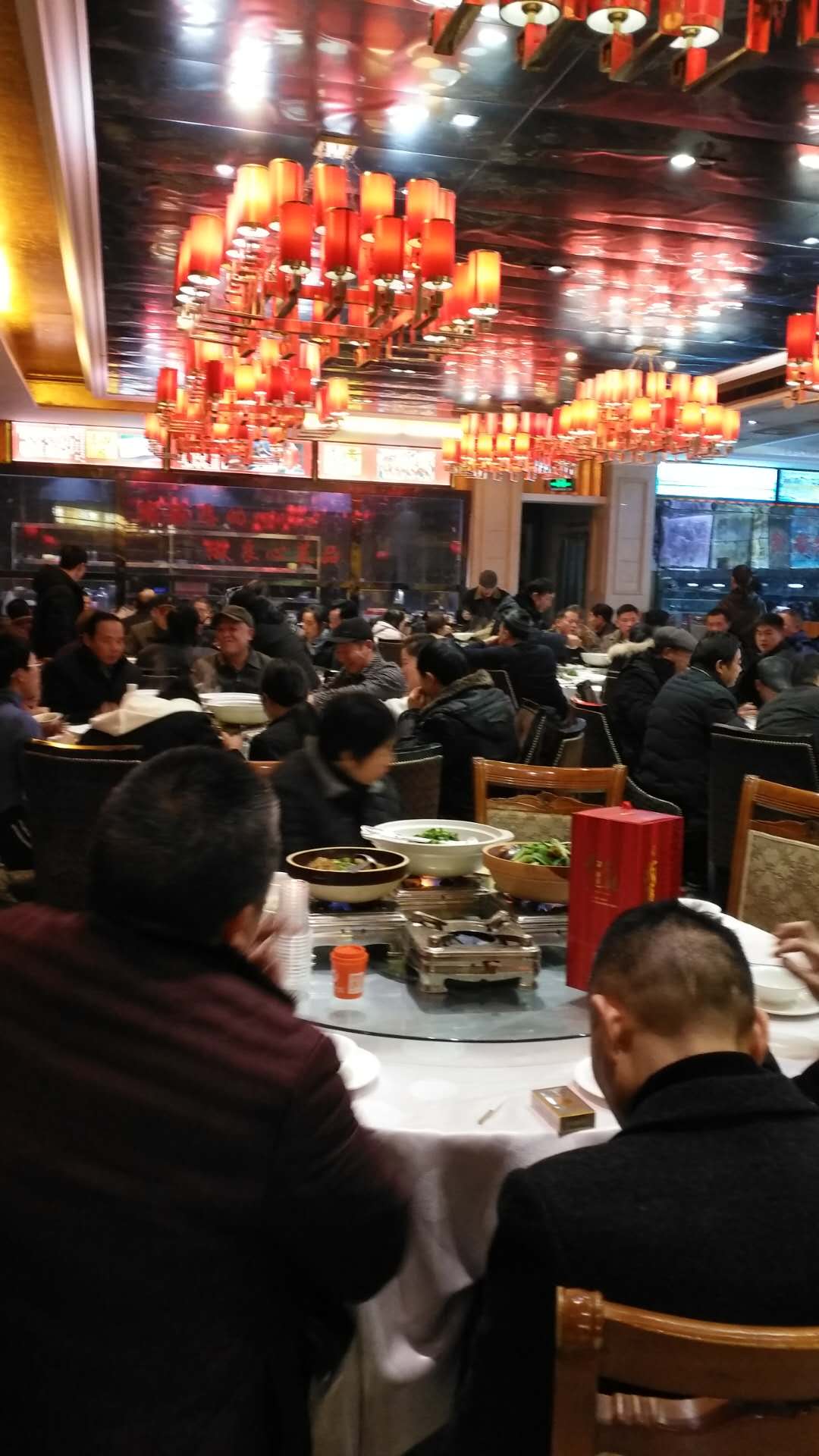 常德市康都物業(yè)服務有限公司,常德保安服務公司,保潔服務,綠化服務,搬運服務,墻外高空清洗服務